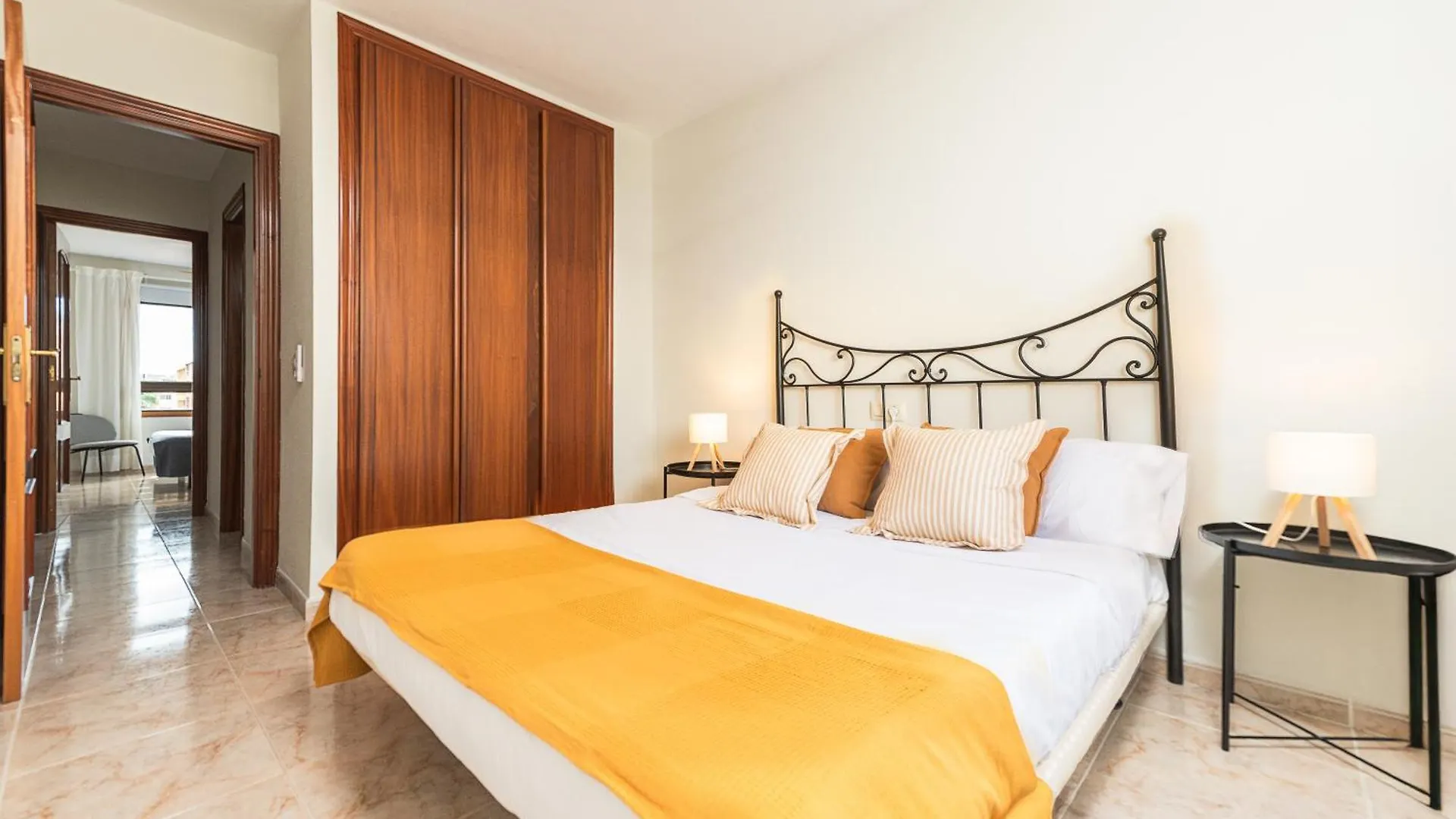 Las Olas - Coastal Escape With Charm & Comfort El Medano  Apartment El Medano (Tenerife)