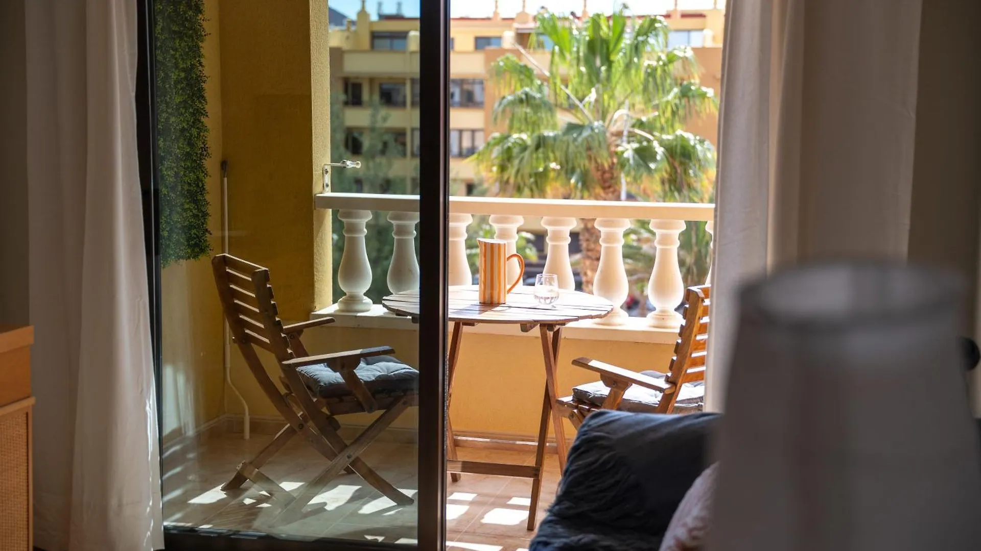 Las Olas - Coastal Escape With Charm & Comfort El Medano  0*, El Medano (Tenerife)