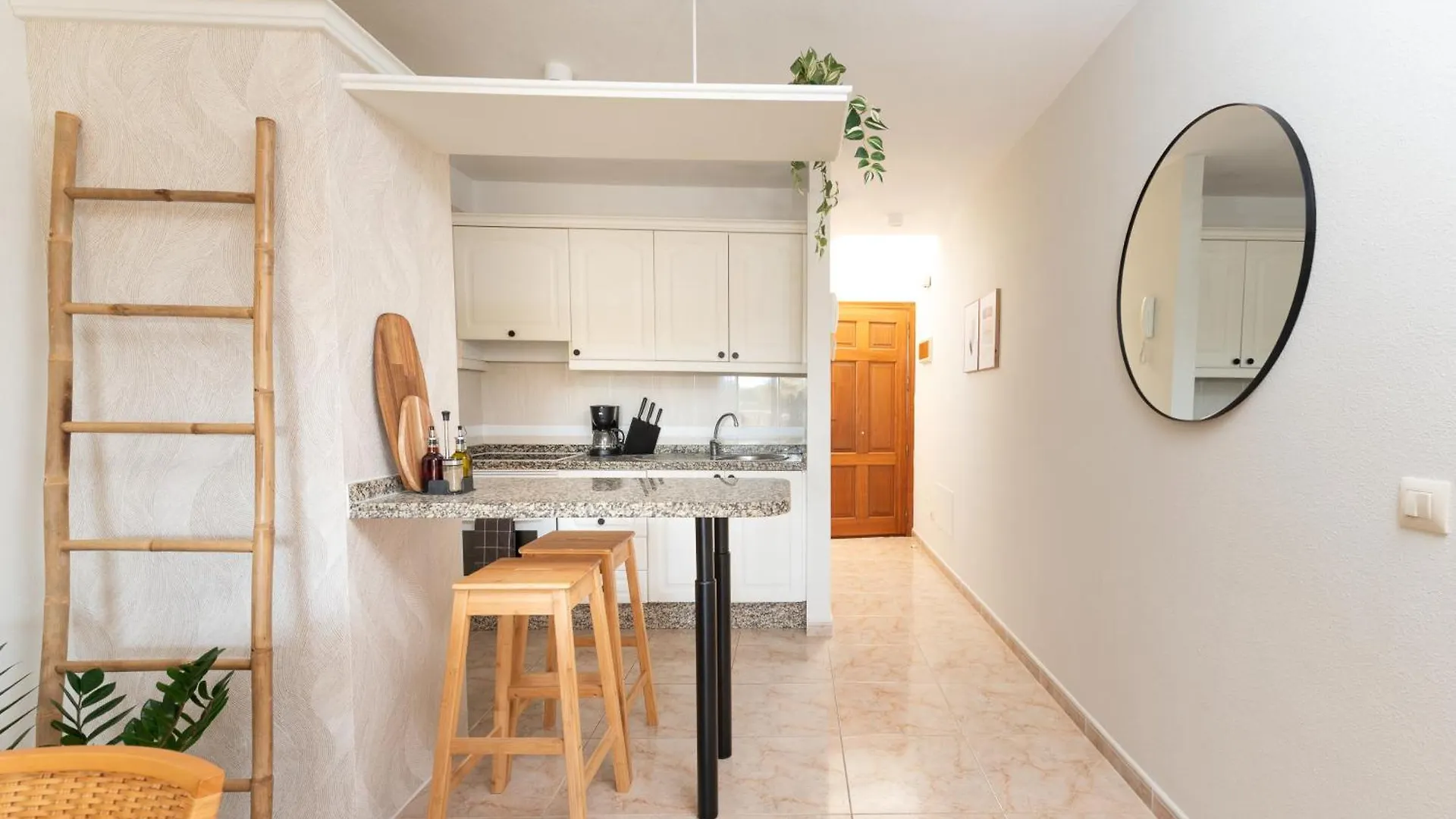 Las Olas - Coastal Escape With Charm & Comfort El Medano  0*, El Medano (Tenerife) Spain