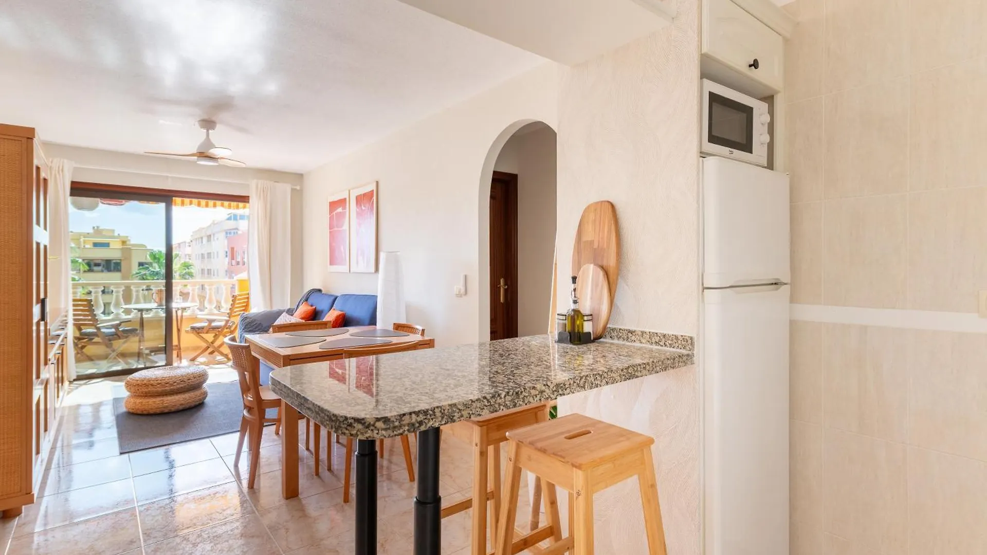 Las Olas - Coastal Escape With Charm & Comfort El Medano  Spain
